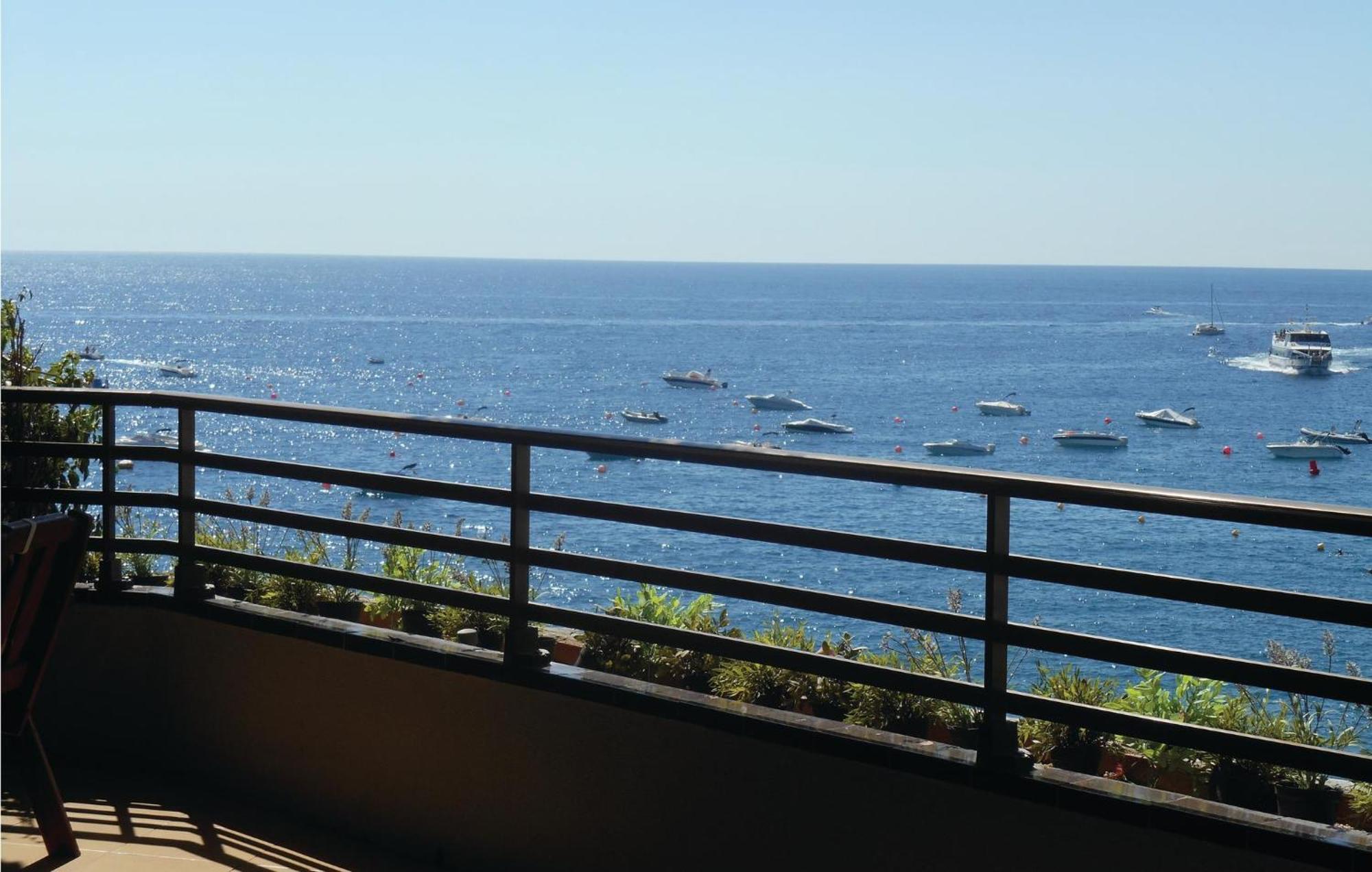 3 Bedroom Gorgeous Apartment In Tossa De Mar Exteriér fotografie